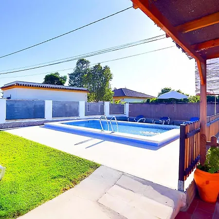 Piscina Privada Barbacoa Zona El Colorado Holiday home